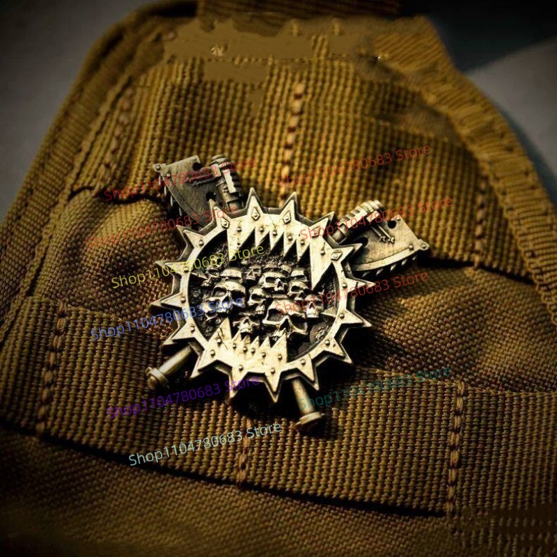 بروش شعار فصل الشرف من لعبة بي - مراجعة Men Accessories Collection وسعره
