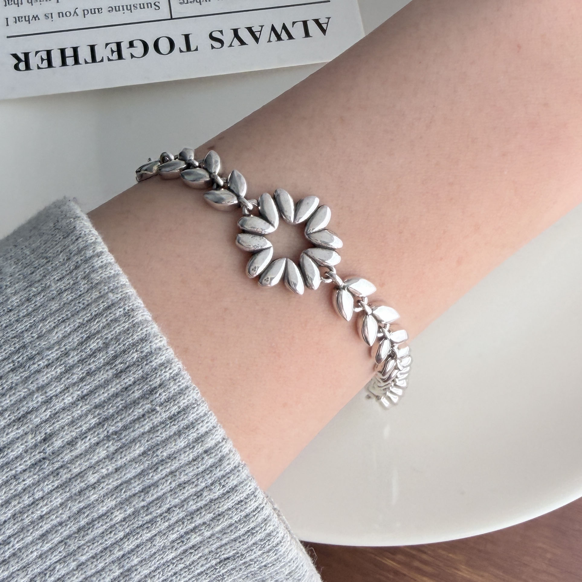 أساور فضة استرلينية عيار 925 ل - مراجعة Men Accessories Chain And Bracelet وسعره